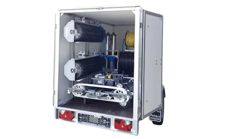 hyCleaner Komplettsystem in einem Trailer